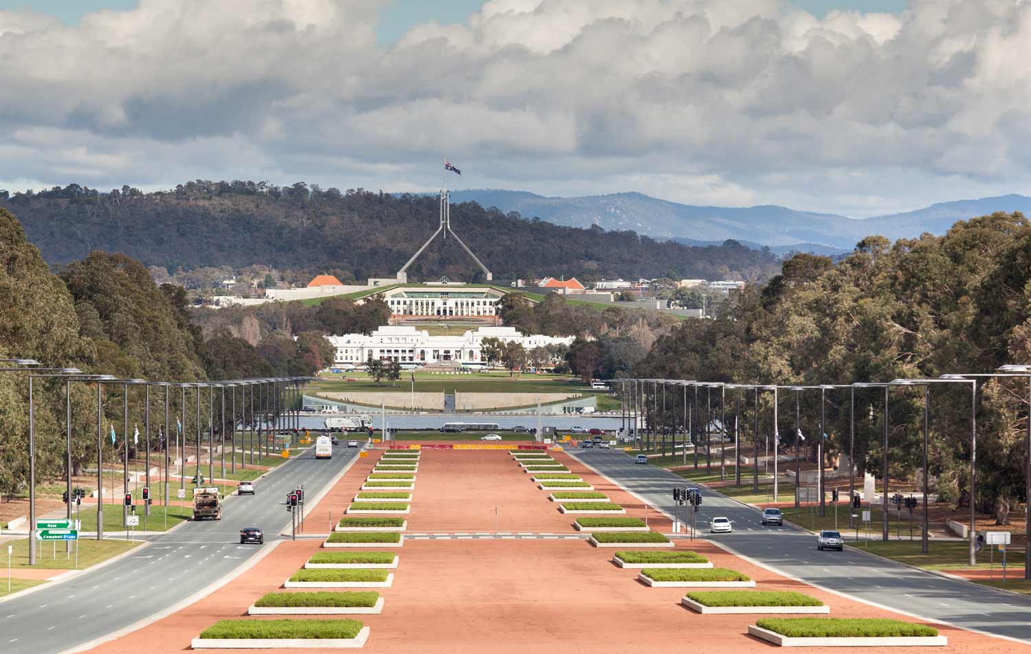 Canberra’s Must-Sees and Dos!